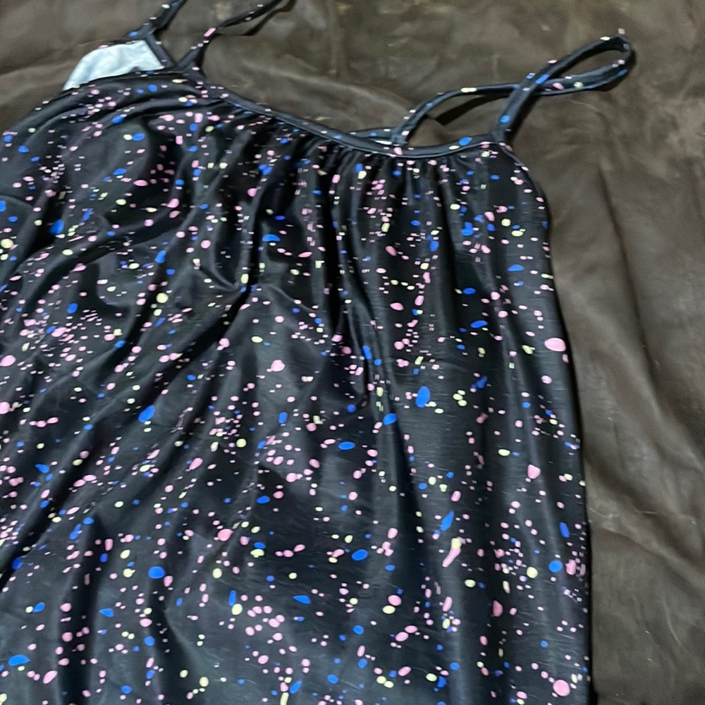 Splatter design shirt